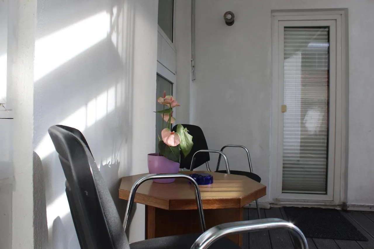 Rugs Hotel Duesseldorf 3*, Düsseldorf