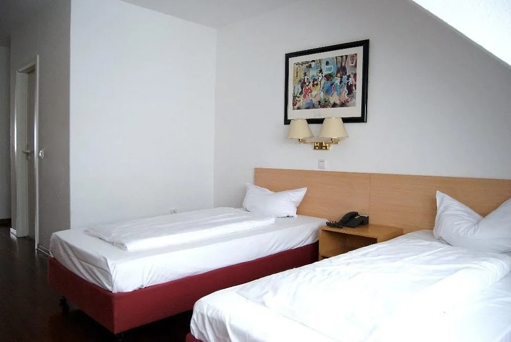 ***  Rugs Hotel Duesseldorf Germany